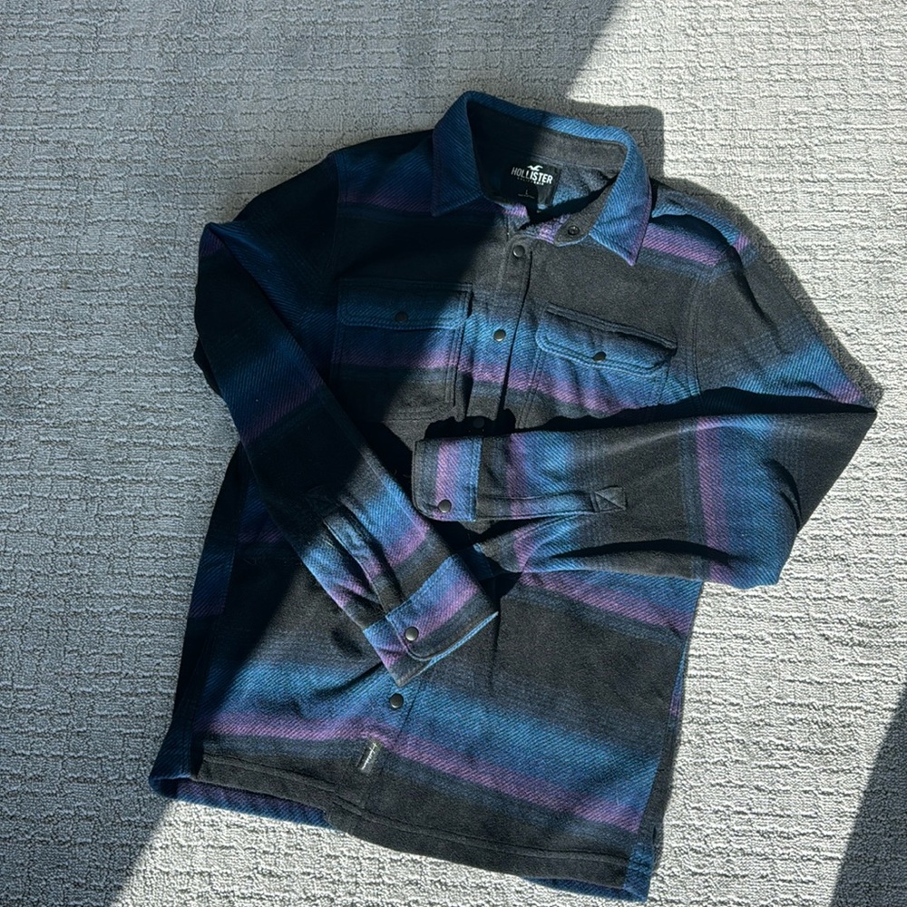 Men’s flannel button-down